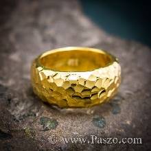 แหวนทองเกลี้ยง แหวนกว้าง8มม ตอกลายค้อนช่างทอง แหวนเกลี้ยง แหวนหน้าโค้ง