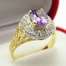แหวนพลอยสีม่วง อะมิทิสต์ ล้อมเพชร ตัวแหวนชุบทองแท้ 5 ไมครอน เบอร์ 61