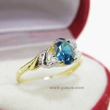 แหวนพลอยสีฟ้า ประดับเพชร แหวนทองแท้