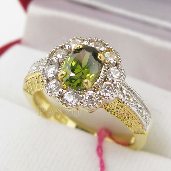 แหวนพลอยเขียวส่อง ประดับเพชร ตัวแหวนทองแท้ #1