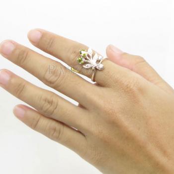 แหวนพลอยเขียวส่อง สีเขียวมะกอก แหวนช่อดอกไม้ #5