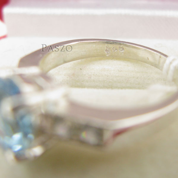 แหวนพลอยบูลโทพาซ สีฟ้า ประดับเพชรบ่าข้าง #5