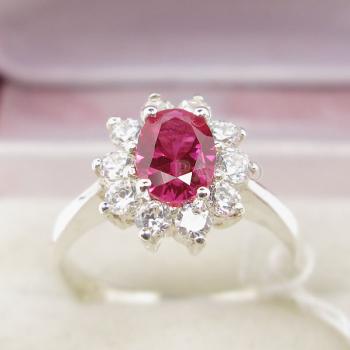 แหวนทับทิม พลอยสีแดง ล้อมเพชร #1