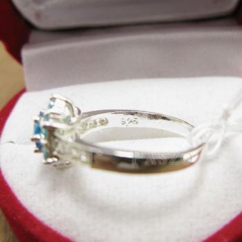 แหวนพลอยสีฟ้า บลูโทพาซ ประดับเพชร #4